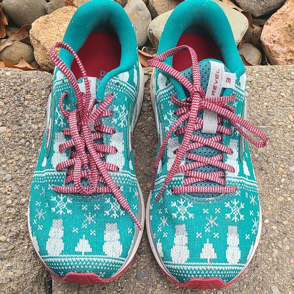 Brooks RUN Merry Shoes